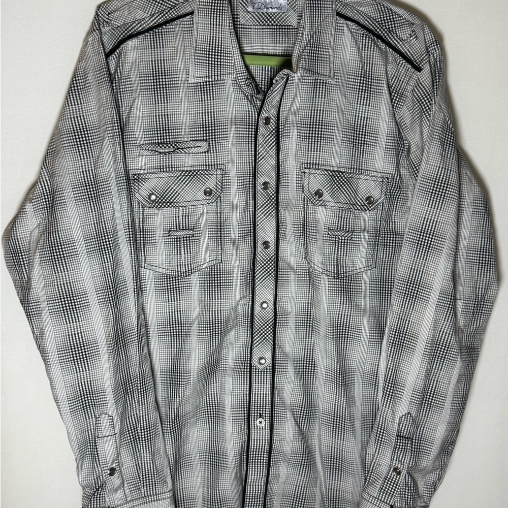 7 Diamonds snap button shirt • Men’s XL